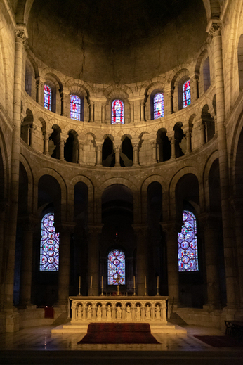 Le sanctuaire éclairé